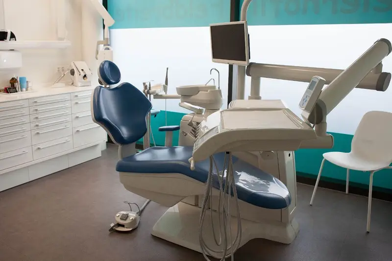 Behandlungszimmer der Zahnarztpraxis Meierhöfli